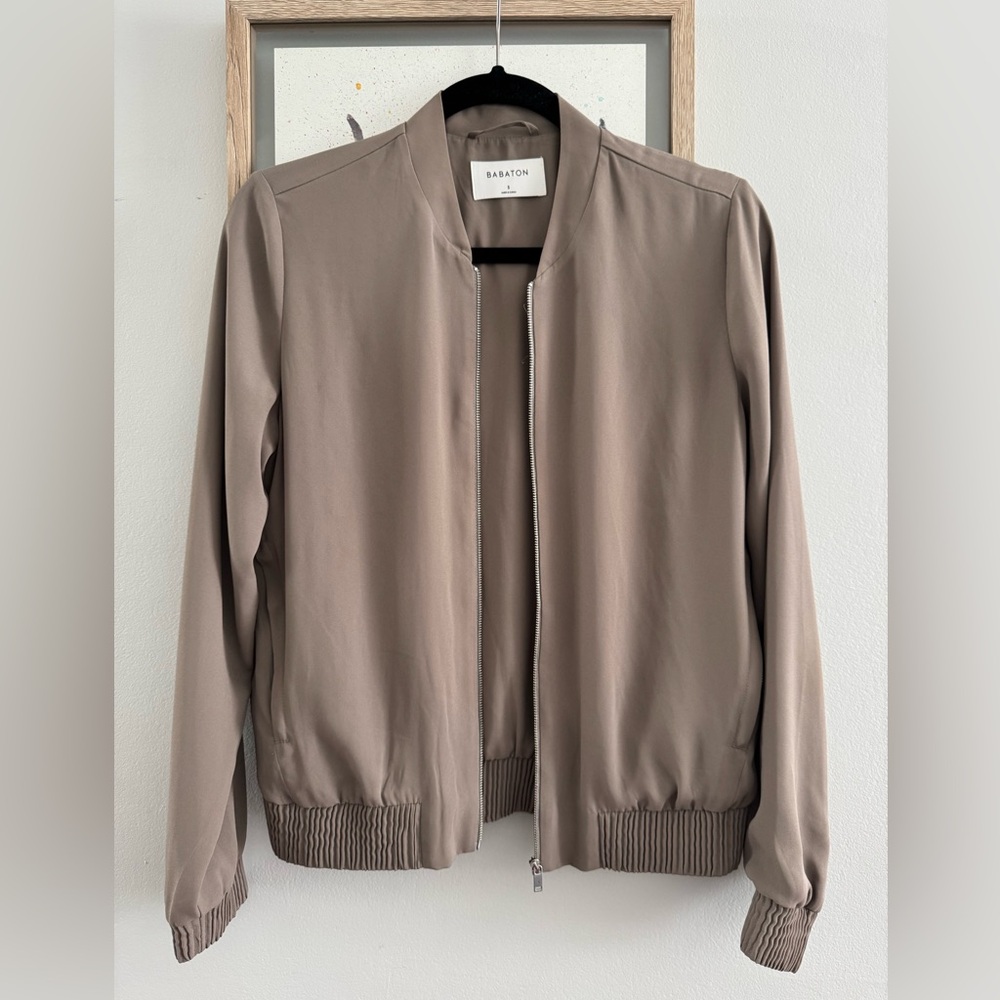 Women's Tan Jacket